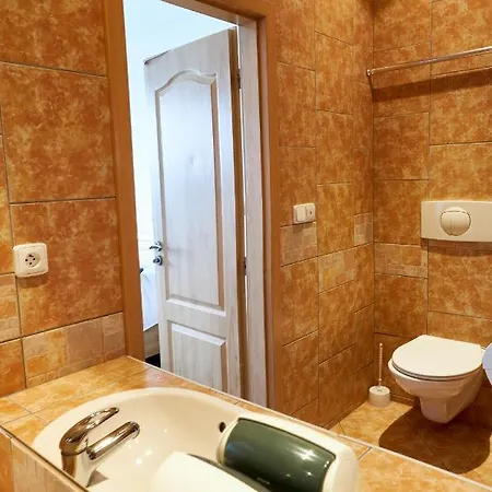 Kozí Horka U Brněnské Přehrady 3*