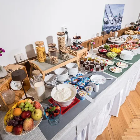 Kozi Horka U Brnenske Prehrady Guest house