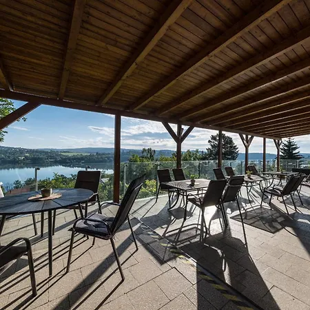 Kozi Horka U Brnenske Prehrady Guest house